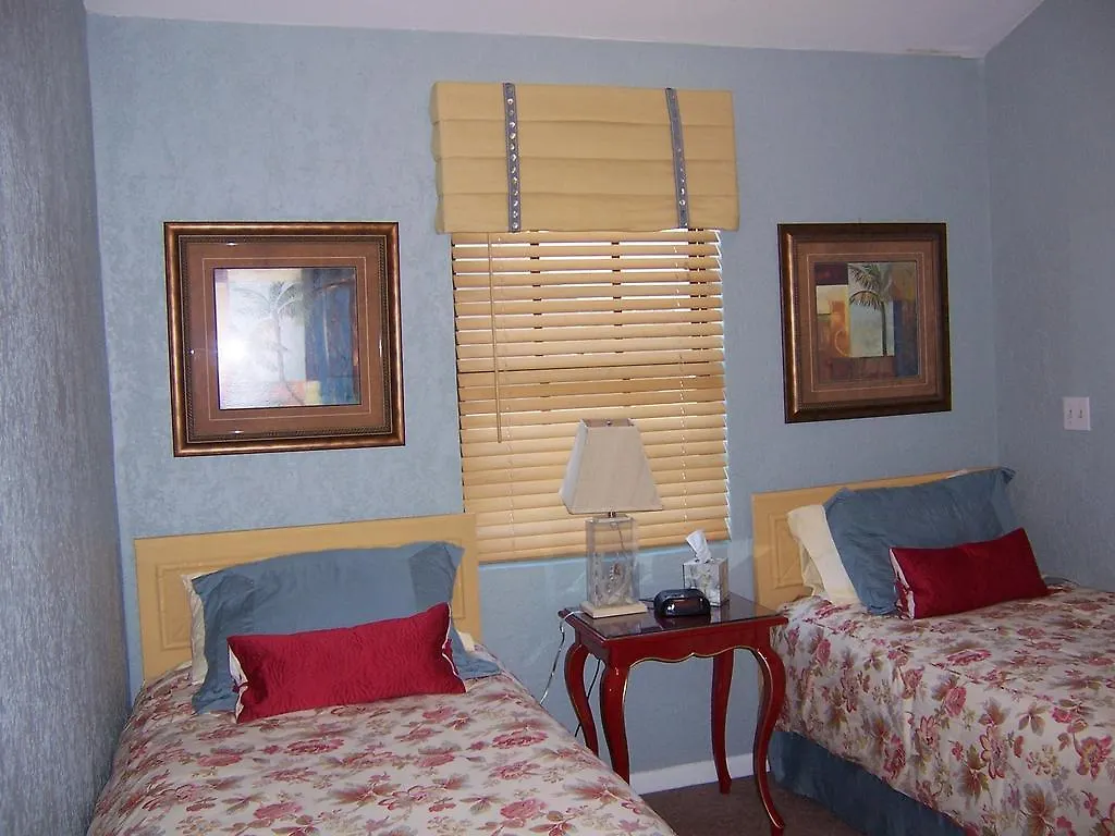 Sunrise Beach Club And Villas - Paradise Island Bahamas
